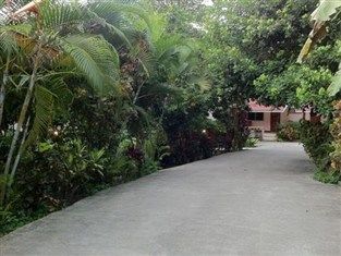 Subtawee Resort 素叻他尼 外观 照片